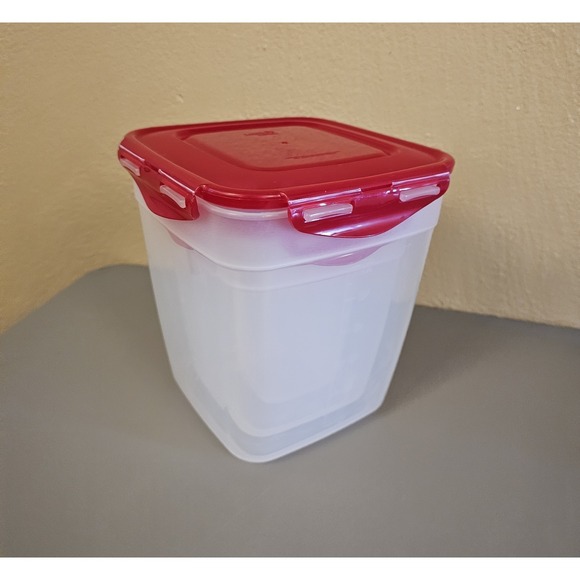 Lock & Lock Other - Lock&Lock Red Snap On Lids Plastic Set Of 3 Food Storage Containers